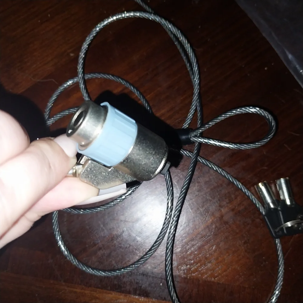Brand New HP Laptop Charger With Targus Black Laptop Bag And Desk Lock.